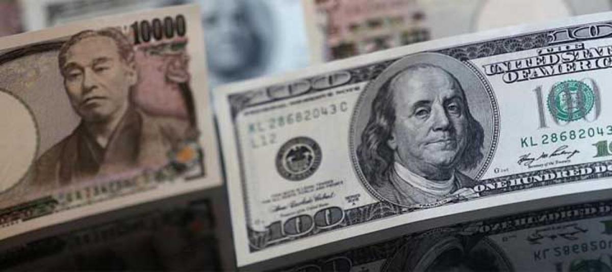 US dollar rises on upbeat data